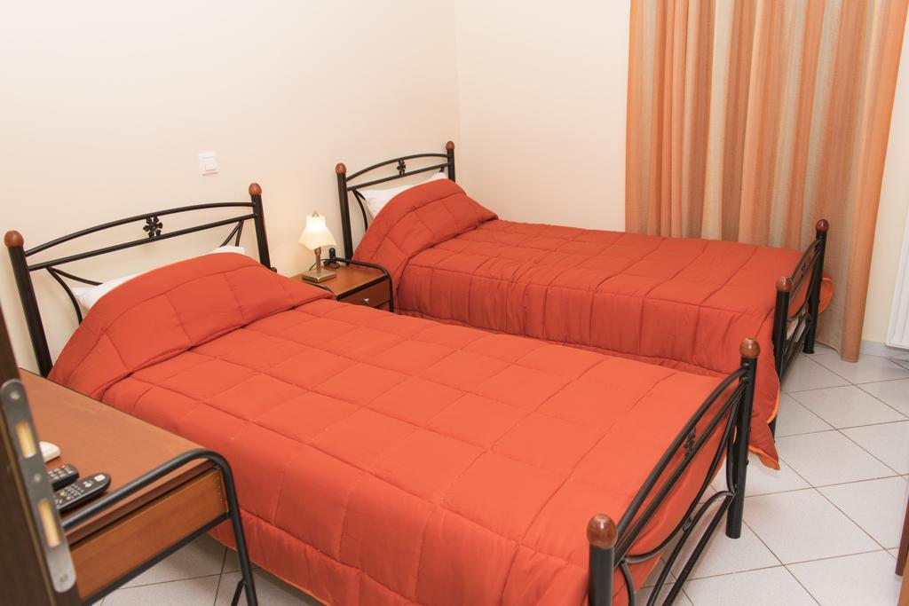 Sofia Apartment Gythio Room photo